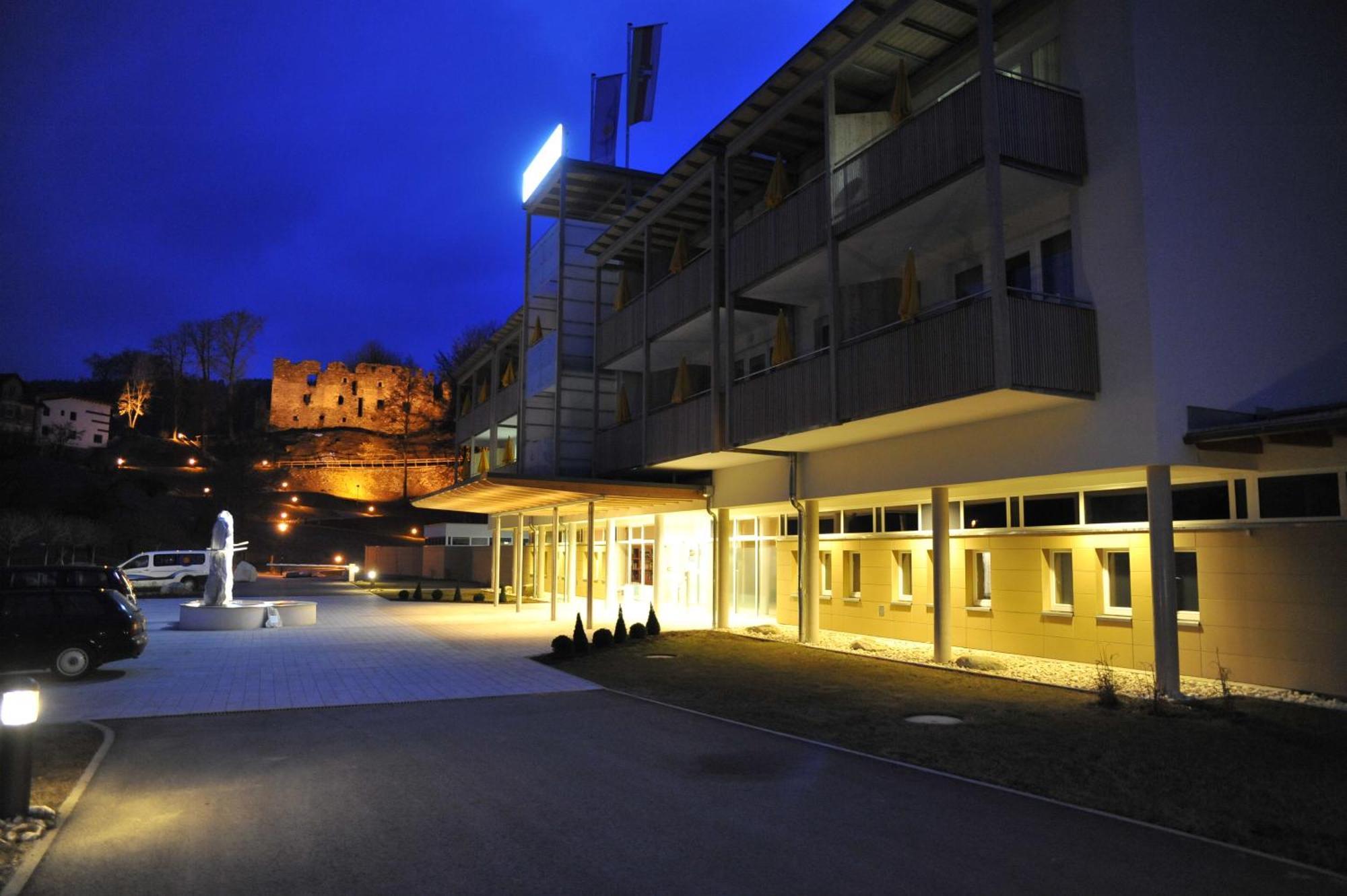 Gesundheitsresort Bad St. Leonhard Bad Sankt Leonhard im Lavanttal Exteriér fotografie